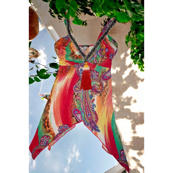 Venus Colorful Boho Style Sleeveless Top with Tassel Detail – Vibrant Multicolor - Picture 7 of 15